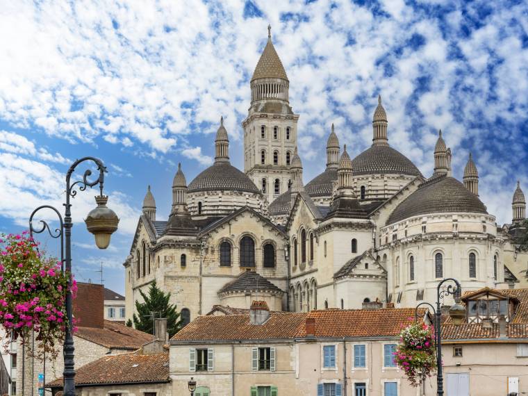 Cathédrale de Périgueux © AdobeStock_1583380996