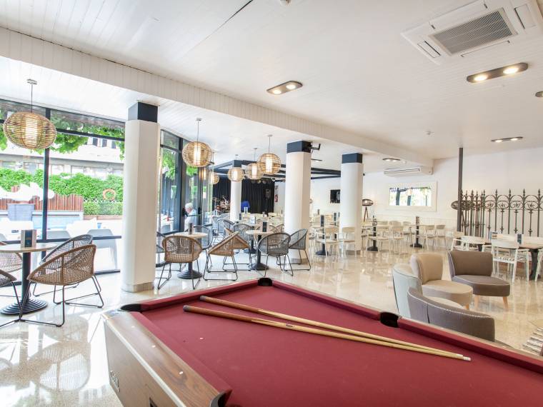 H&ocirc;tel Xaine Park ****