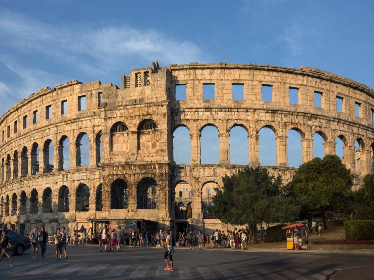 Pula © Envato (2)