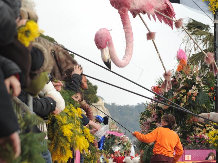 Bataille des fleurs © CRT côte d-Azur