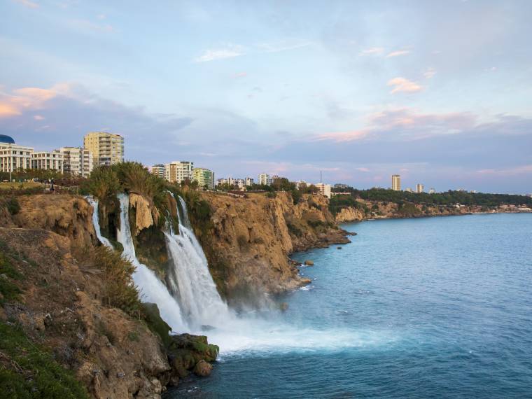 Chute d'eau Antalya ©Envato