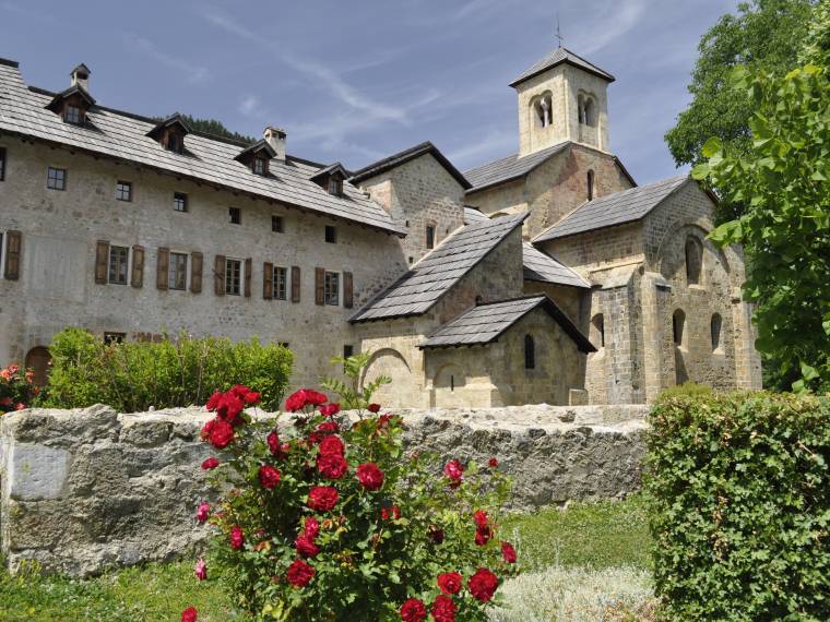 Abbaye de Boscodon © AdobeStock_66586101
