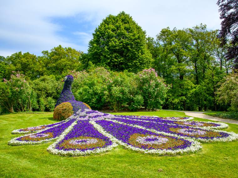Jardins du château d-Arcen © Petra Lenssen Photography
