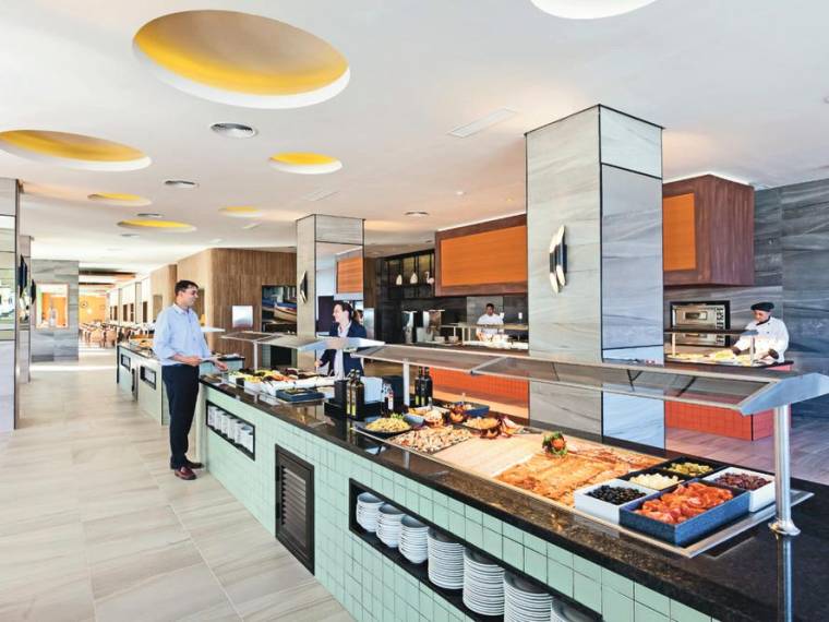 Riu Costa Del Sol Restaurant © Luxair